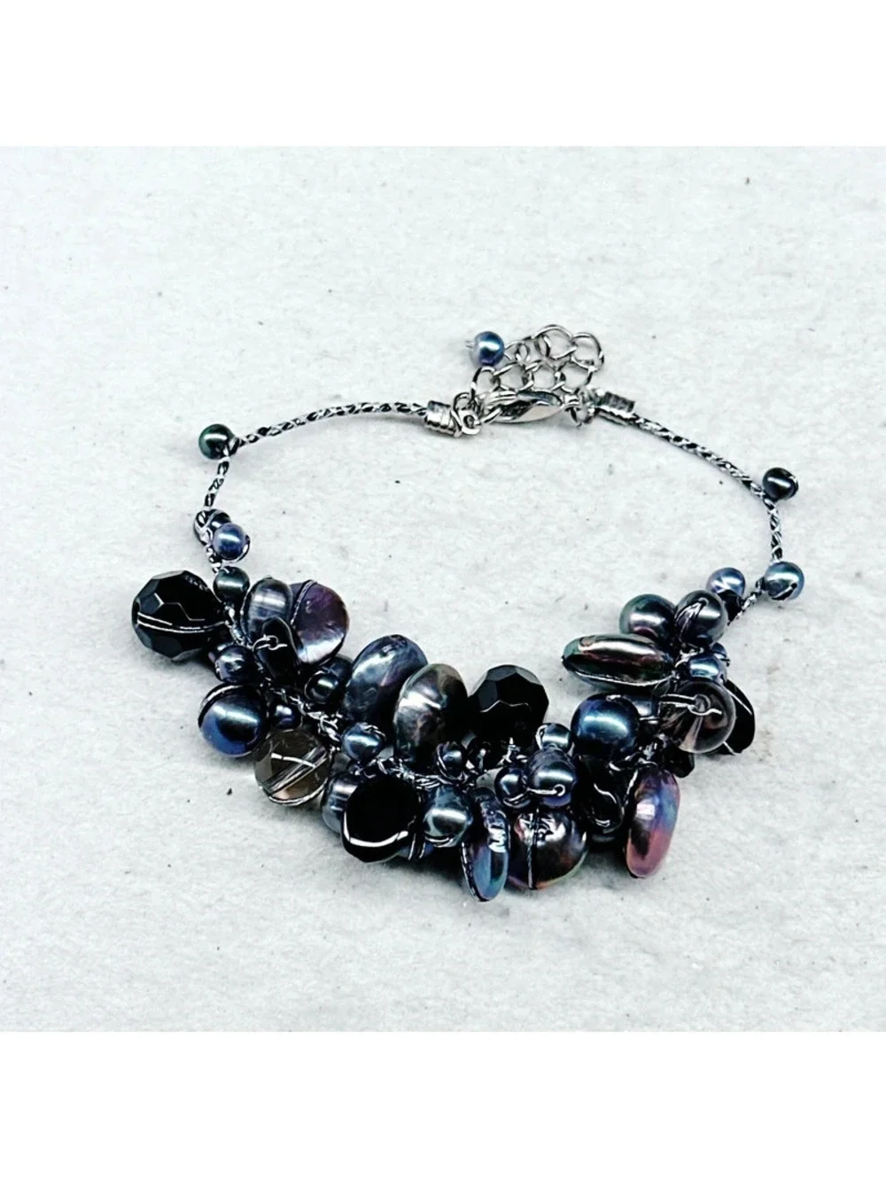 3008u. Glass Faux Pearl Bracelet Purple